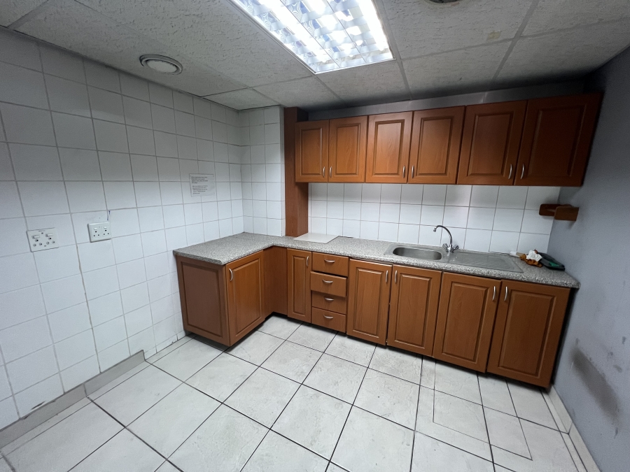 Commercial Property for Sale in Beaconvale Western Cape